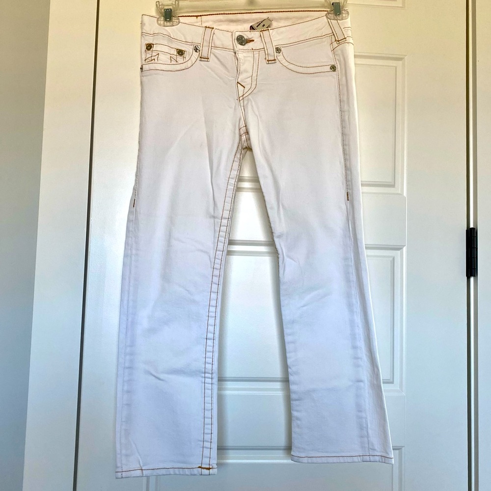 True Religion Size 28 Cropped White Jeans.